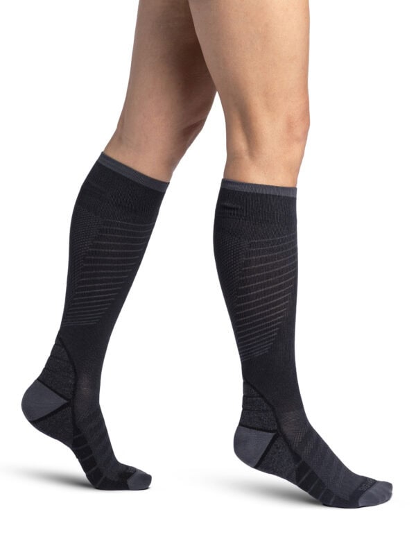 Motion Flow Tech Compression Socks - Image 3