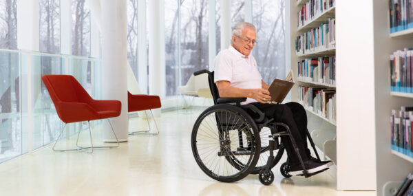 MOVE Aluminum Folding Wheelchair - Image 2
