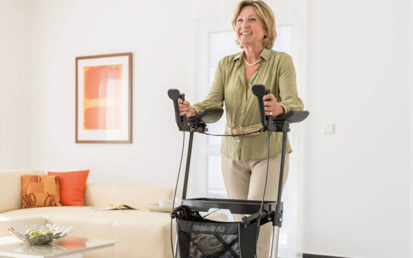 Gemino 30 Walker with Arm Troughs - Image 3